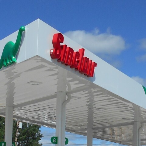 Sinclair gas station canopy built by TFC in Richmond, MN.