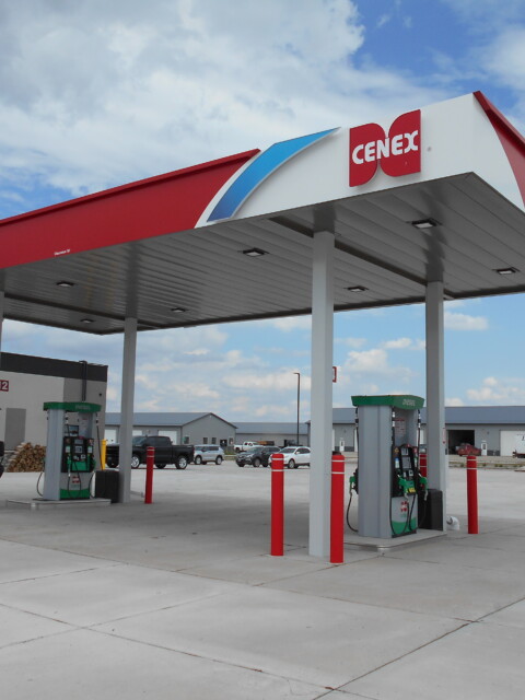 Gas station canopy built by TFC in Harrisburg, SD.