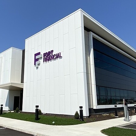 White mcm paneling installed by TFC on Fort Financial headquarters.